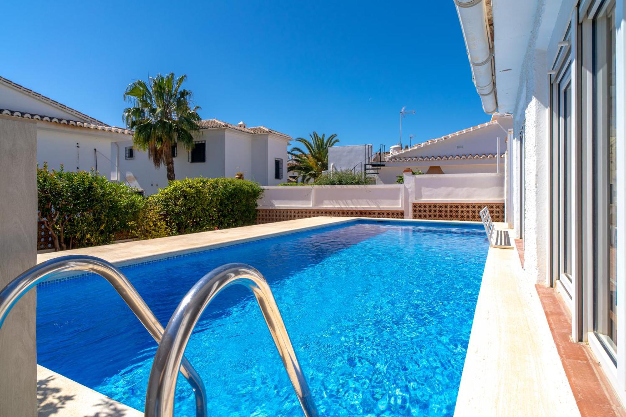 Villa Sevilla Casasol نيرخا المظهر الخارجي الصورة